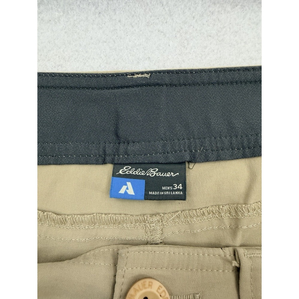 Eddie Bauer Men's First Ascent Cargo Shorts, Size 34, Khaki, 12" Inseam - Picture 5 of 9